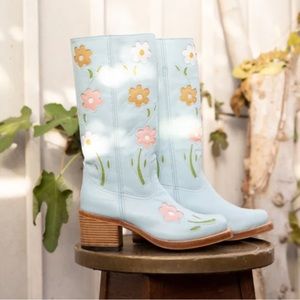 Sendra Floral Boots